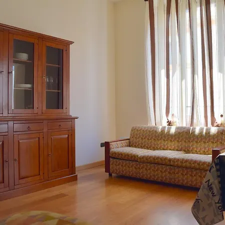 Apartament - Via Roma